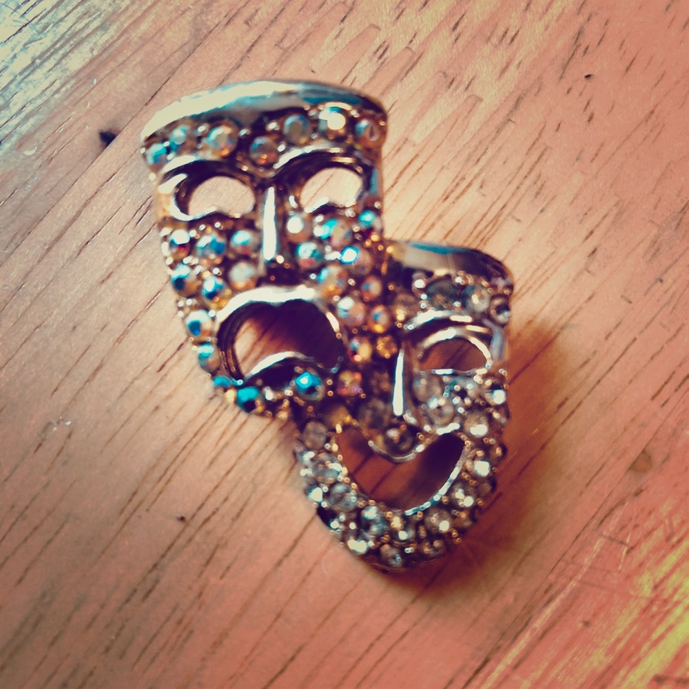 Drama Brooch